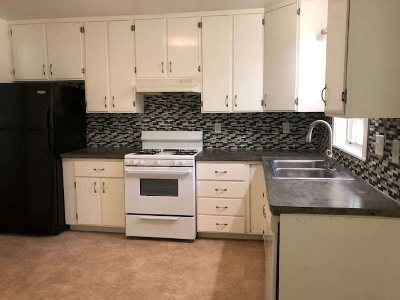 128 Sapsucker - Photo 2 of 48