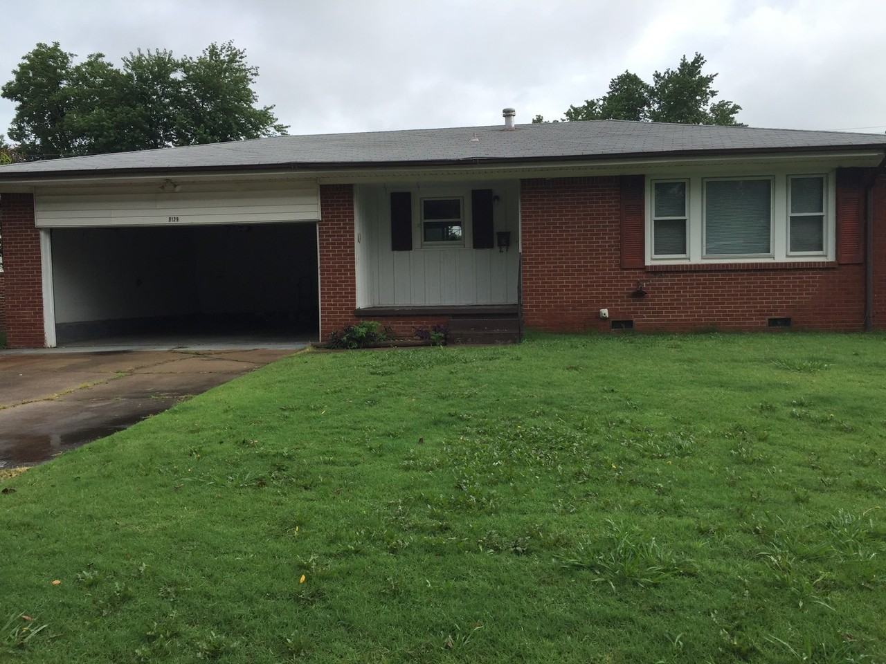 9129 E Marshall St - Photo 3 of 11