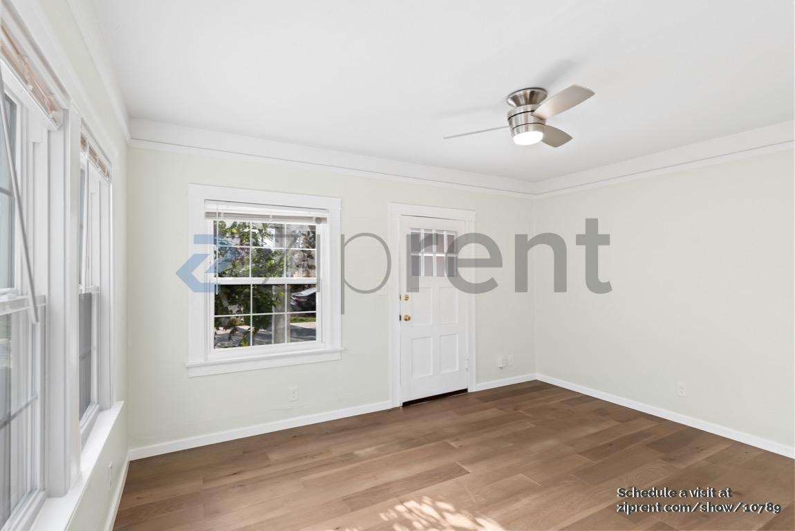 750 S 11th St - Photo 3 of 15