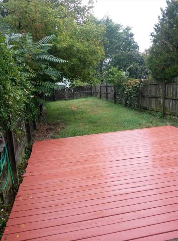 321 S 4th St - Photo 2 of 10