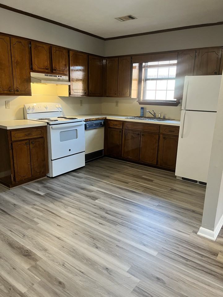 1906 Arkansas Ave #A - Photo 2 of 14