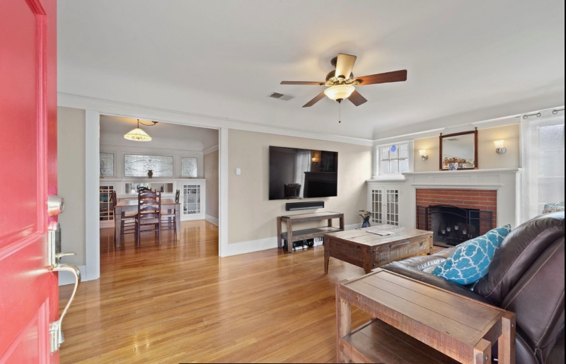 4193 4th Ave - Photo 3 of 40