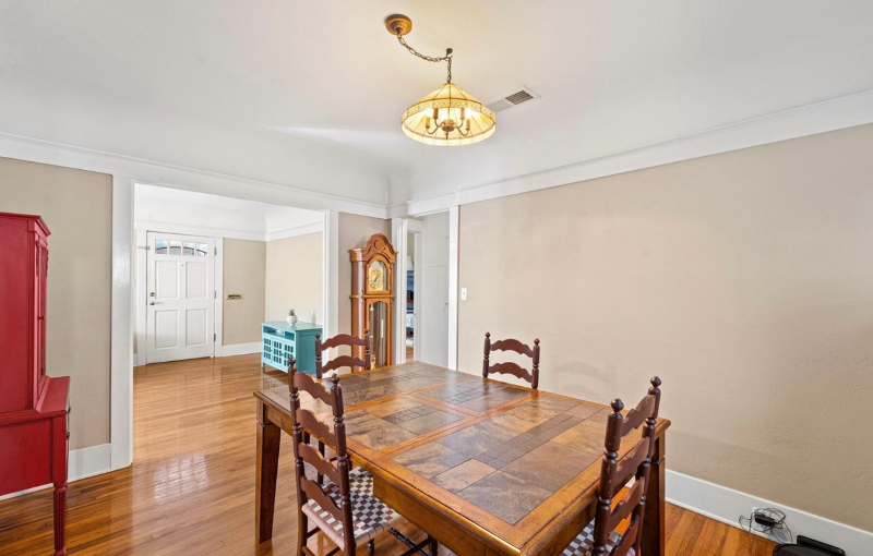 4193 4th Ave - Photo 6 of 40