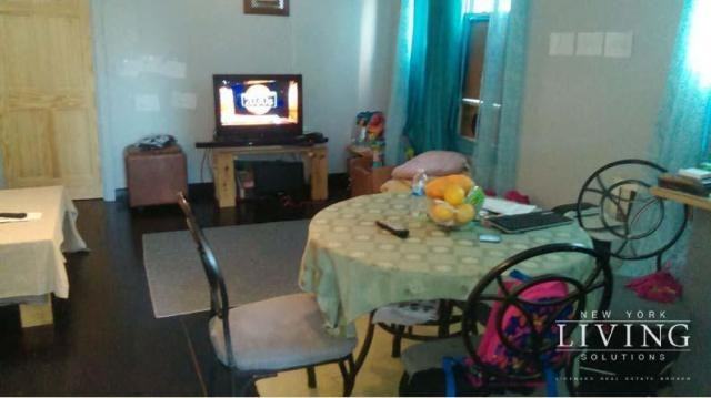 1635 E 91st St - Photo 3 of 6