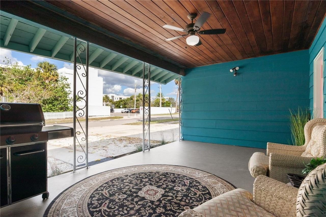 1270 5th St - Photo 2 of 29