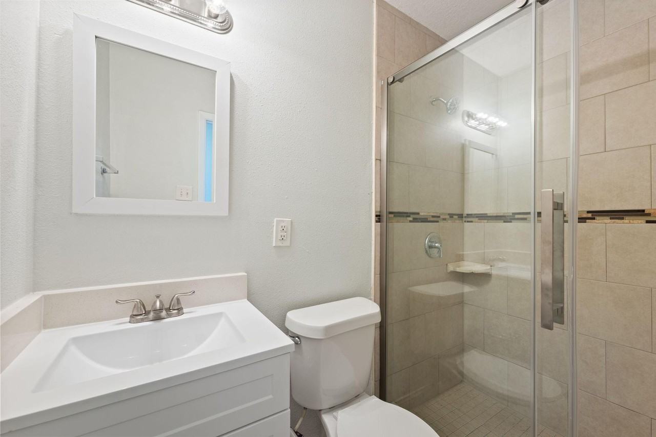 5th St - Photo 3 of 5