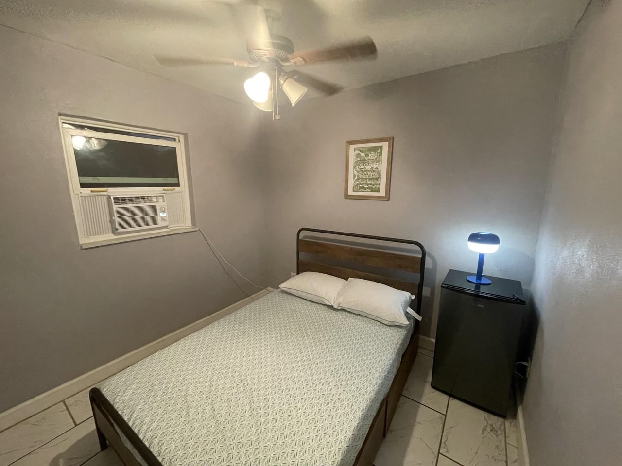 La Salle St - Photo 5 of 7