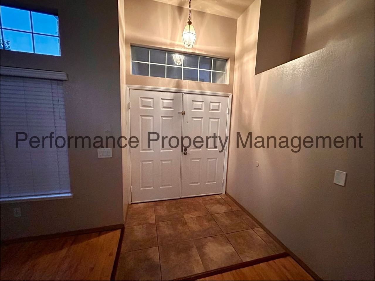 4103 Crescent Rock Ln - Photo 2 of 24