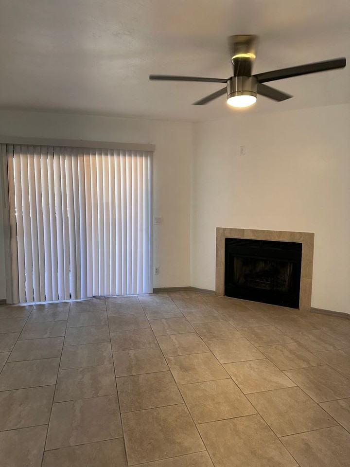 1720 West Wood Bridge Court - Photo 5 of 15