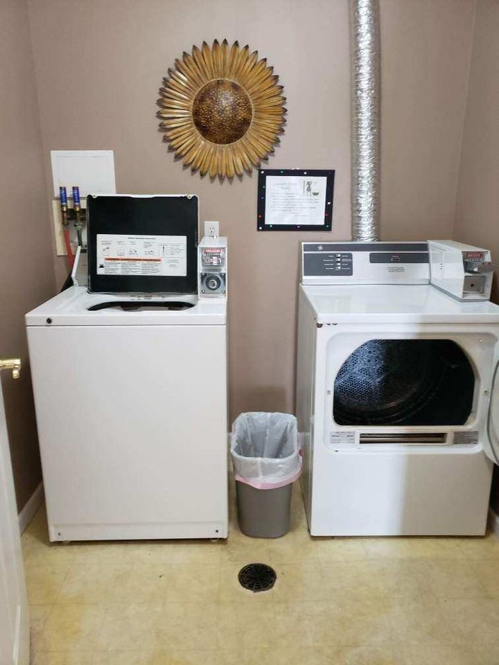 103 Berkley Blvd #1 - Photo 2 of 9