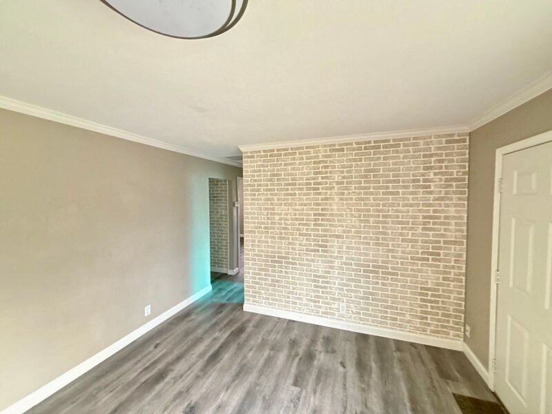 4321 Saint Regina Ln - Photo 3 of 14