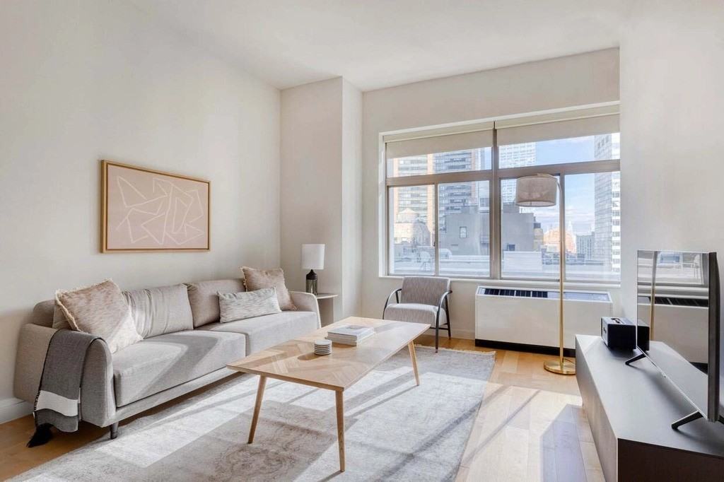 Washington St #2369 - Photo 2 of 8