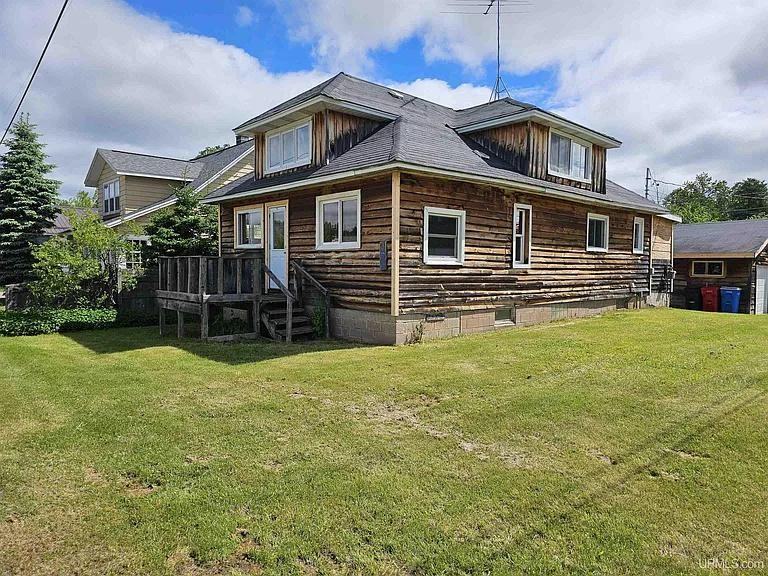 195 Prospect St - Photo 2 of 24