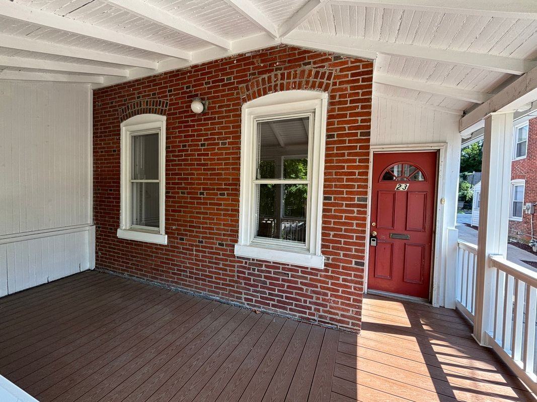 23 Thomas Ave - Photo 2 of 19