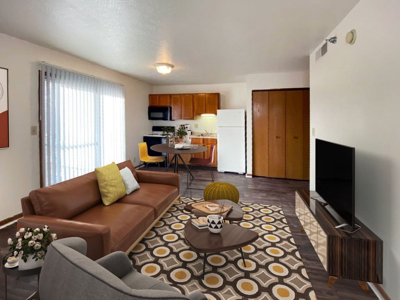 Greenbush Apartments - Photo 4 of 28