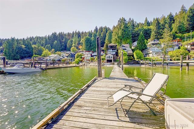 2660 Panorama Drive - Photo 2 of 24