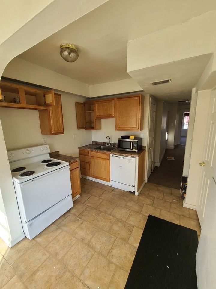 27 Welsford Street - Photo 2 of 50