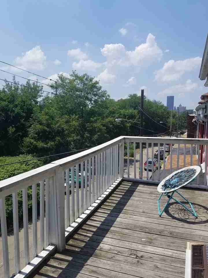 339 Lawn St - Photo 3 of 30