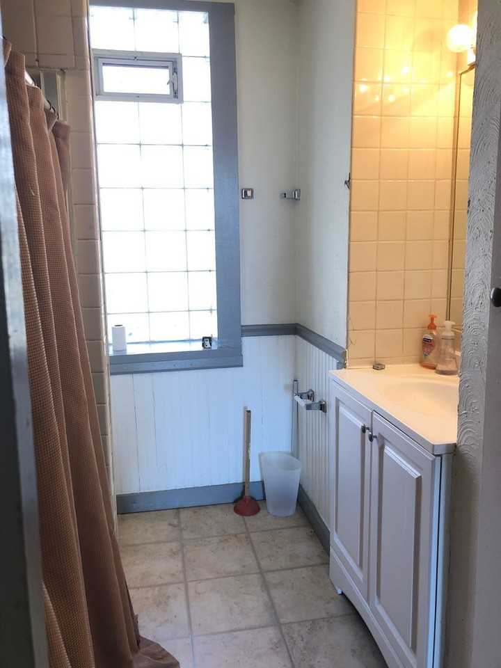 339 Lawn St - Photo 7 of 30