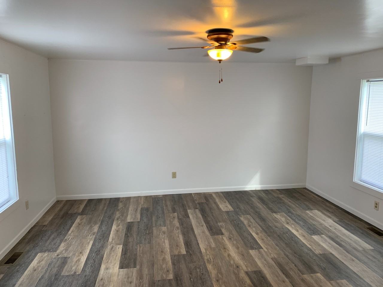 1511 N Ripley St - Photo 5 of 27