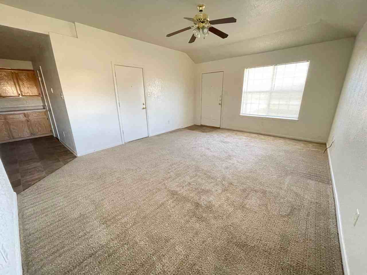 1515 Pueblo Trace - Photo 4 of 15