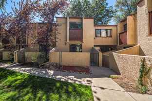 1060 S Parker Rd #4 - Photo 1 of 1