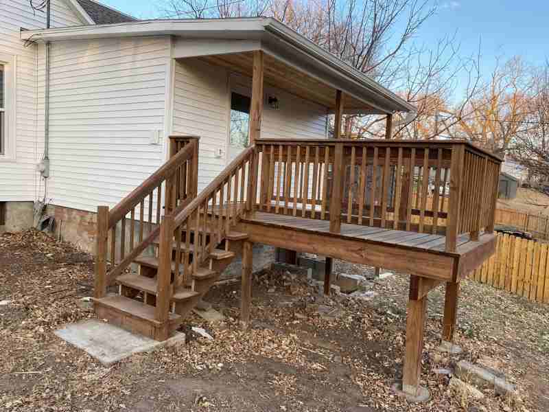 1207 Avenue A - Photo 2 of 10