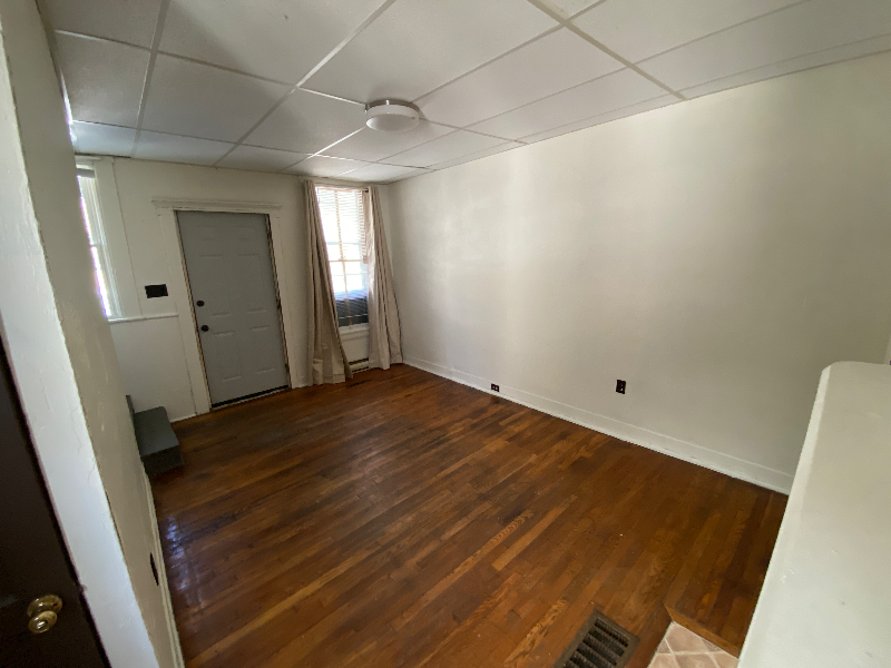 304 Nuzum Pl - Photo 3 of 7