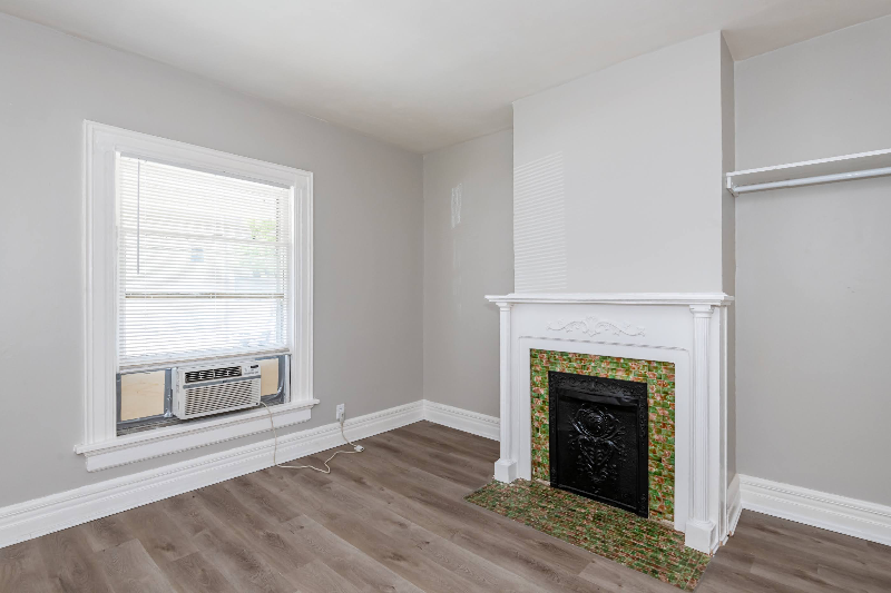 115 E Foraker St #1 - Photo 7 of 14