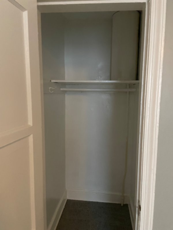 3315 Dubois Pl Se - Photo 3 of 8