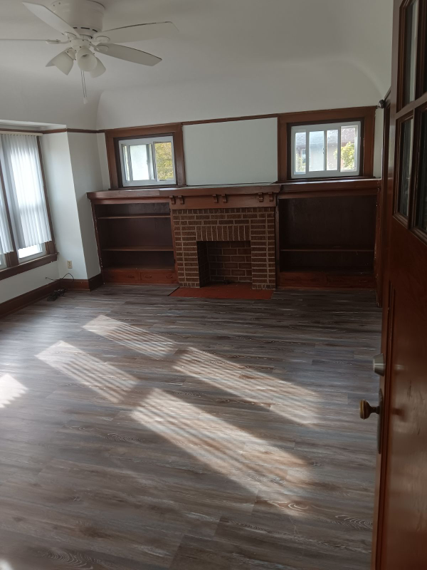 2503 N 49th St - Photo 3 of 15