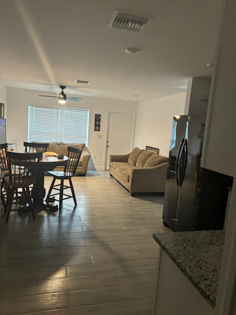 2942 0Fort Myers #1 - Photo 4 of 7