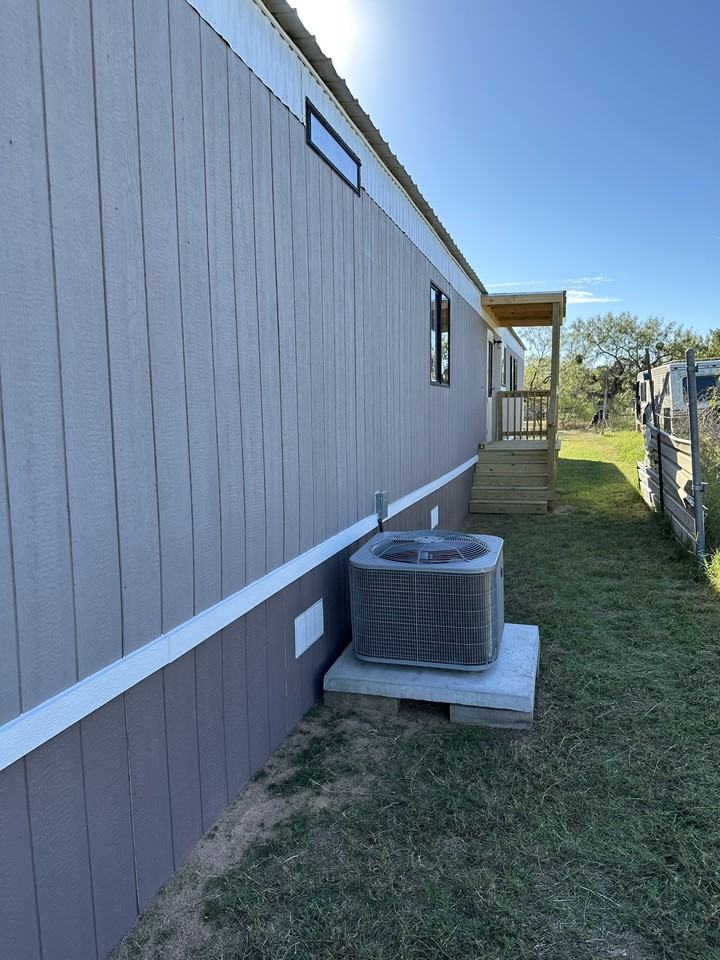 3527 Oleander St #NA - Photo 3 of 20