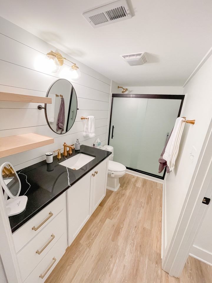 2229 Gladstone Ave #NA - Photo 2 of 10