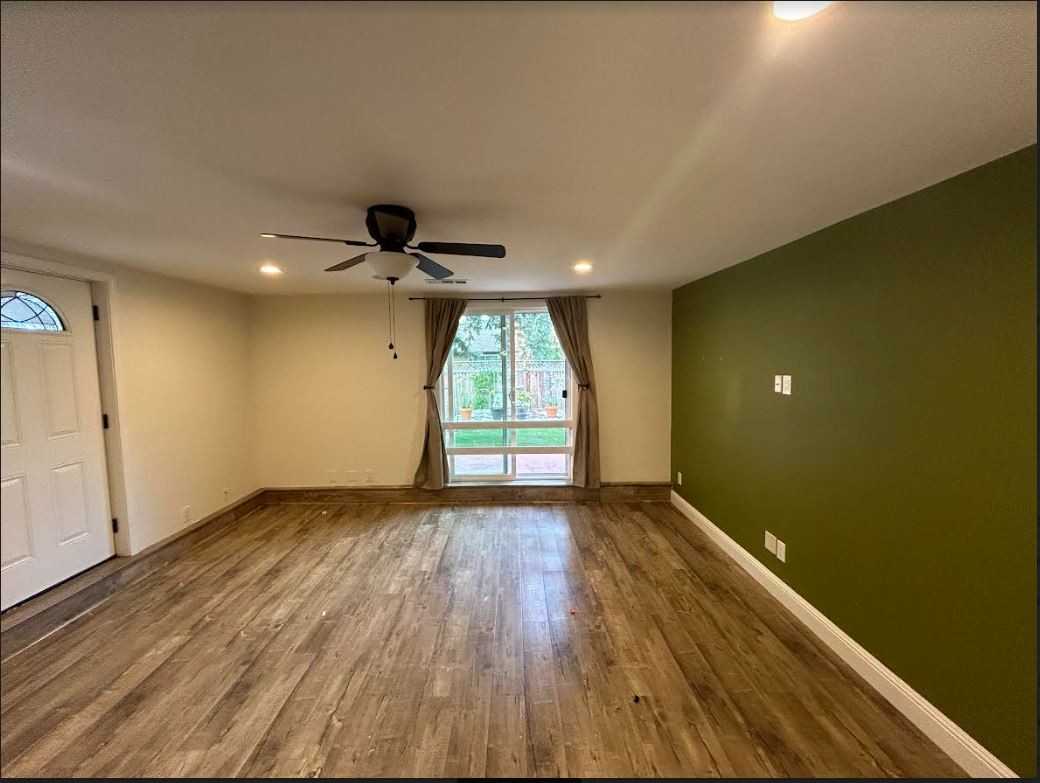 9639 Alcosta Blvd #A - Photo 3 of 12