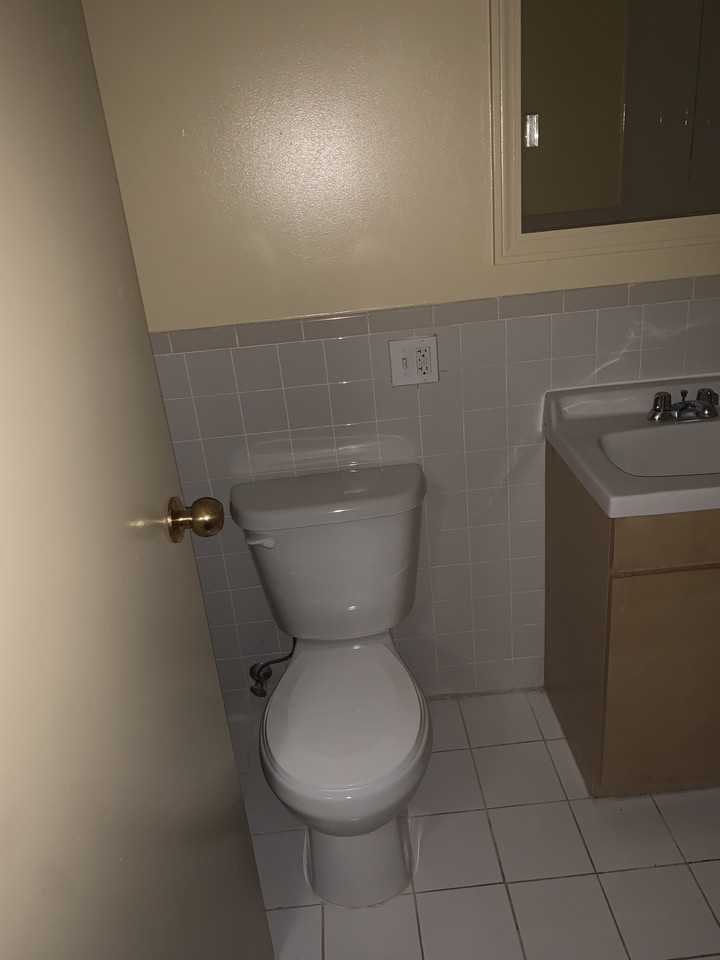 12 Brooklyn Avenue #505 - Photo 5 of 12