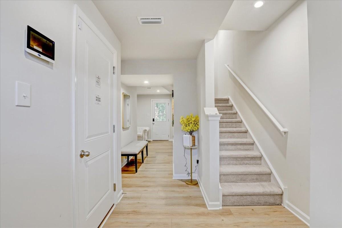1001 Cyprus Ct #NA - Photo 3 of 23