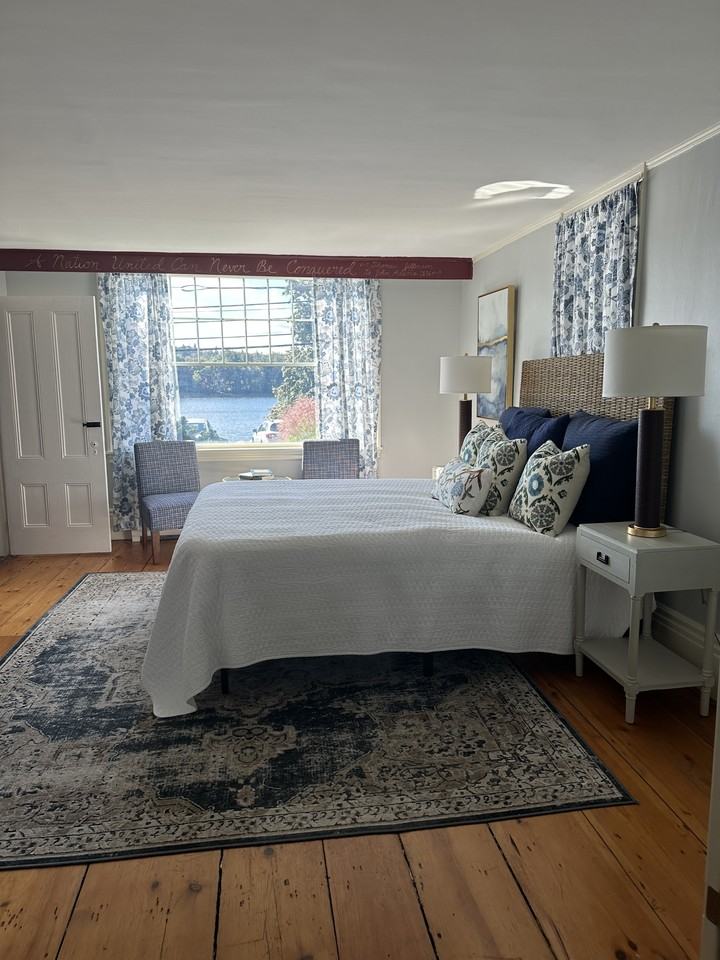 452 Main St #B - Photo 2 of 26