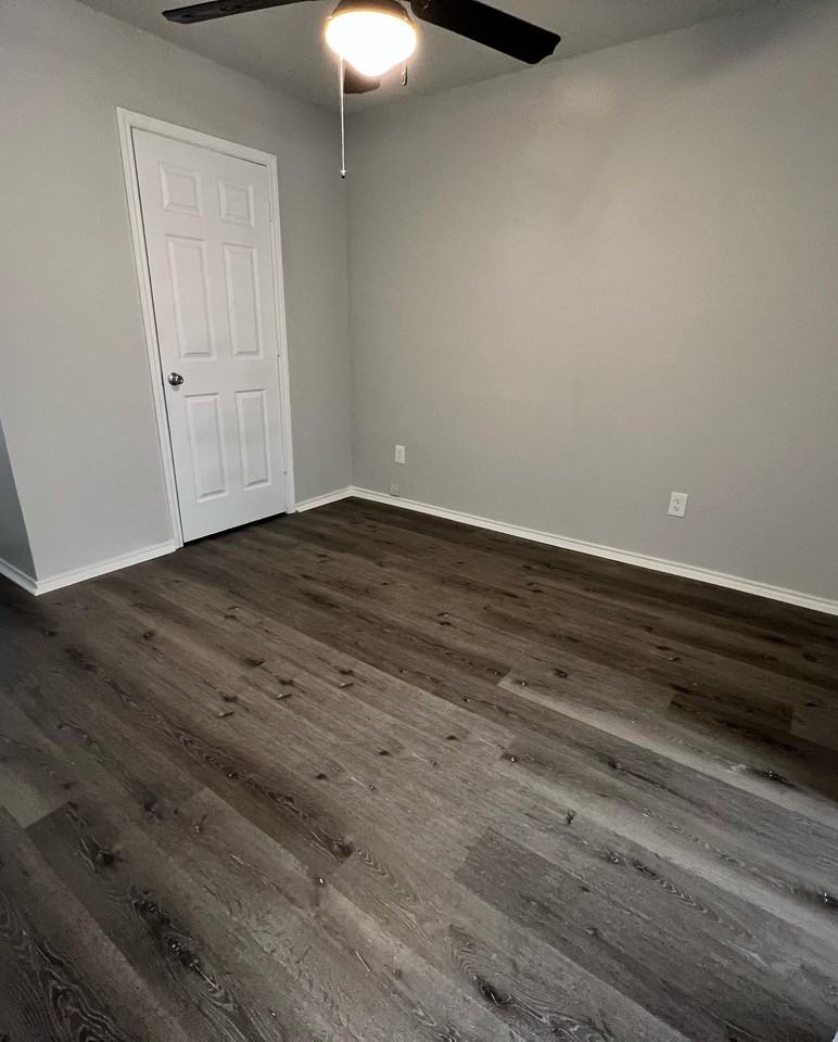 310 Cates Dr #310 - Photo 6 of 15