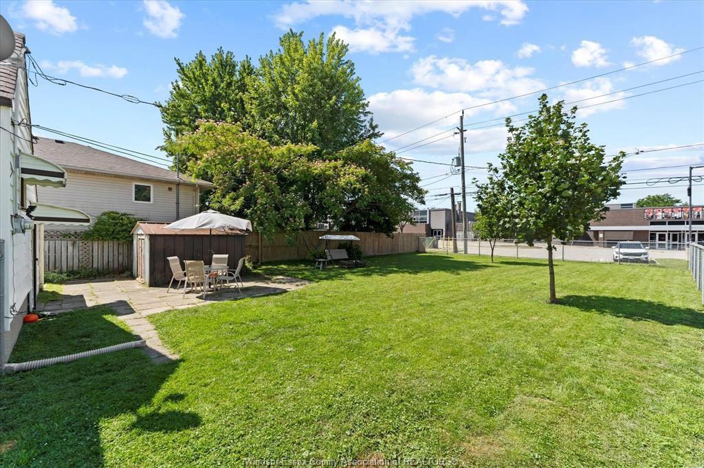 905 Westminster Blvd #905 - Photo 2 of 4