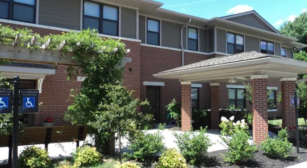 St Denis - Photo 3 of 4