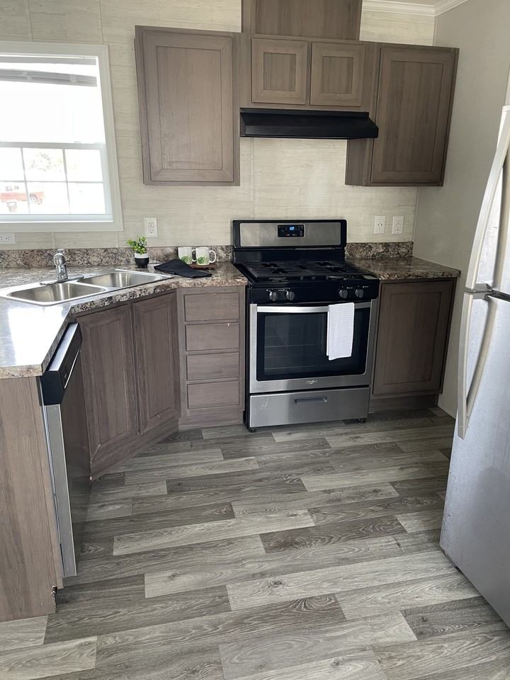 8280 U.S. 30 - Photo 2 of 6