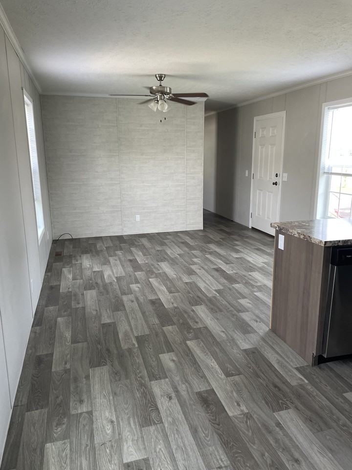 8280 U.S. 30 - Photo 3 of 6