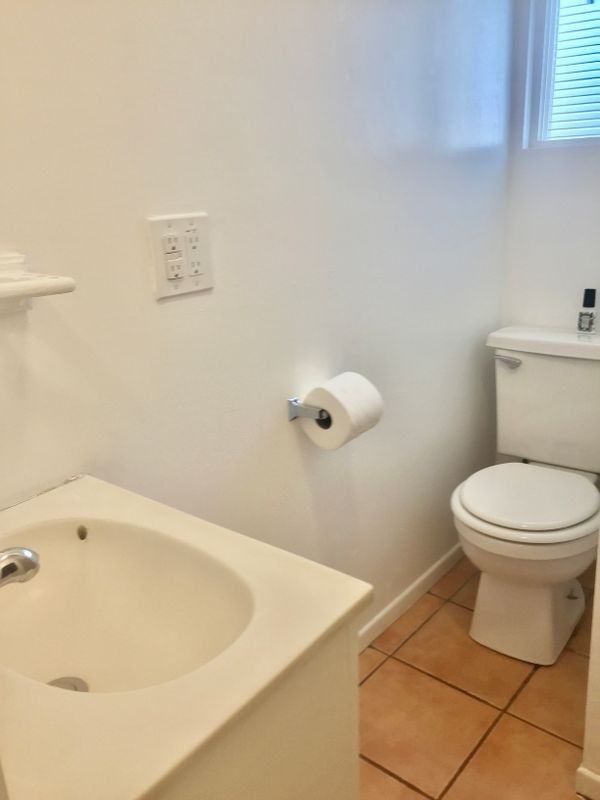 10420 Buford Ave - Photo 5 of 16