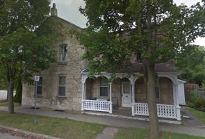 featured image of 2 Park Ave