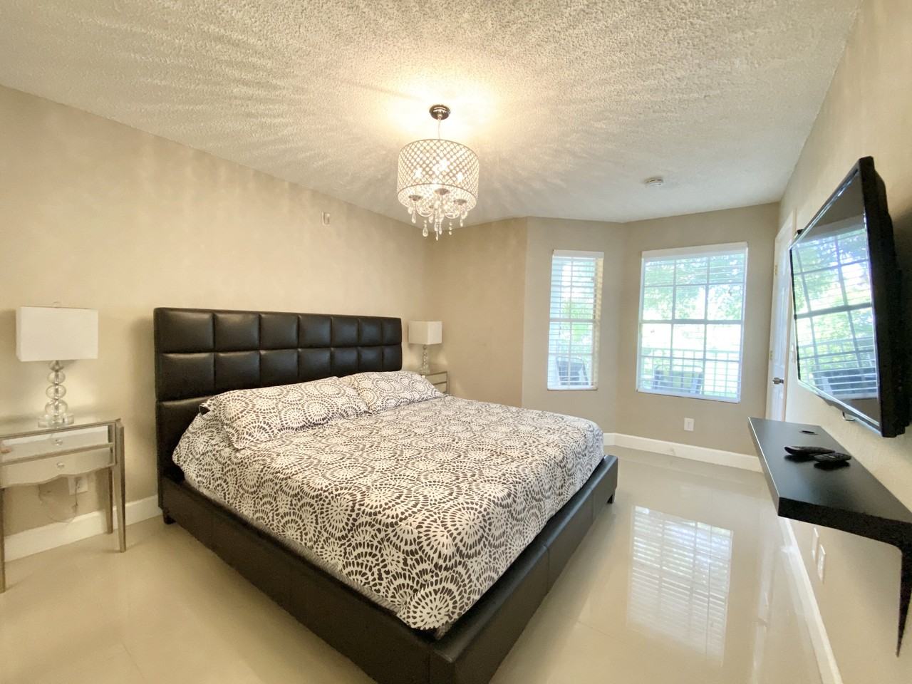 11520 Westwood Boulevard #512 - Photo 7 of 18