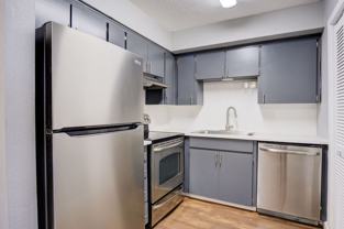Wornall Place Apartments & Townhomes - Photo 1 of 1