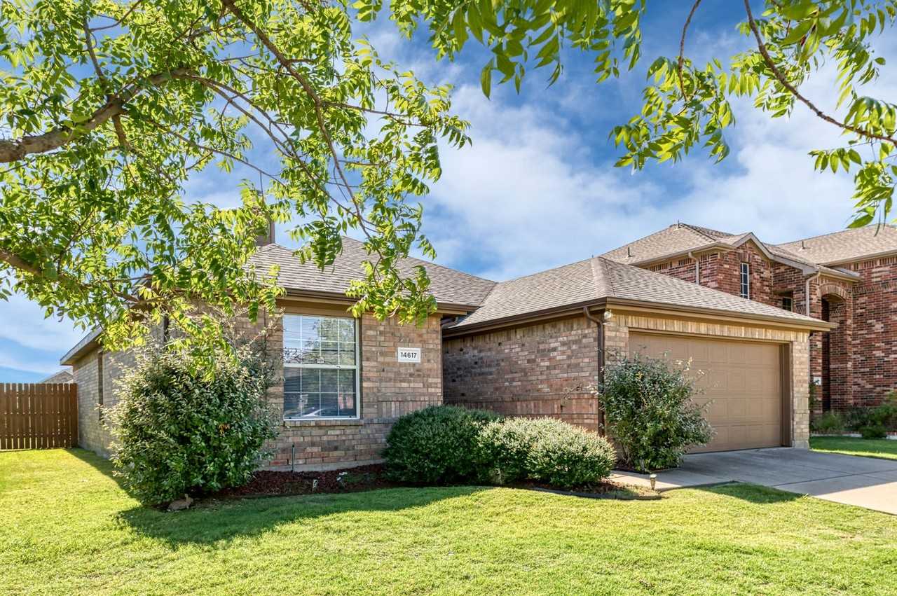 14617 Eaglemont Dr - Photo 2 of 29