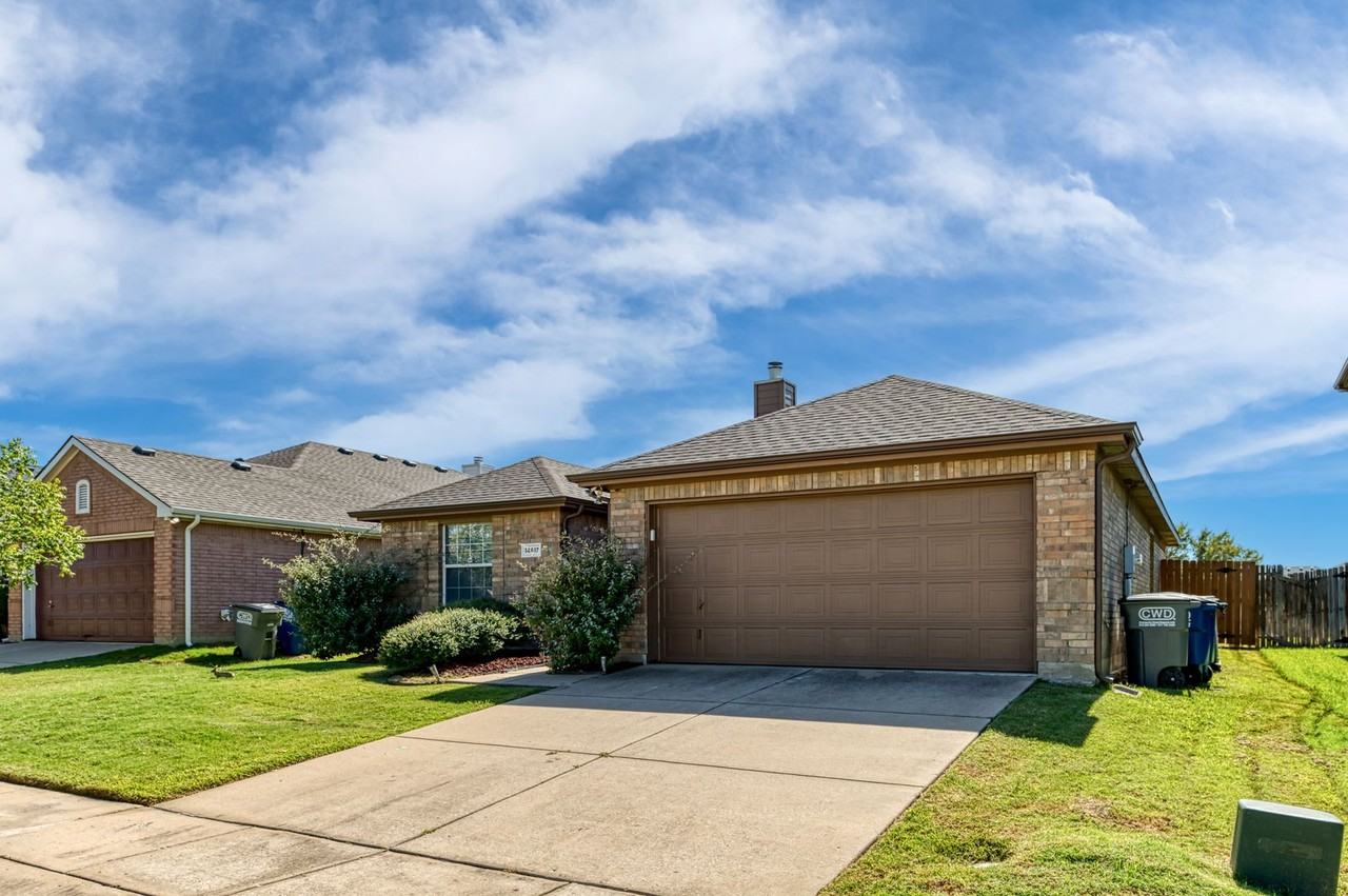 14617 Eaglemont Dr - Photo 3 of 29