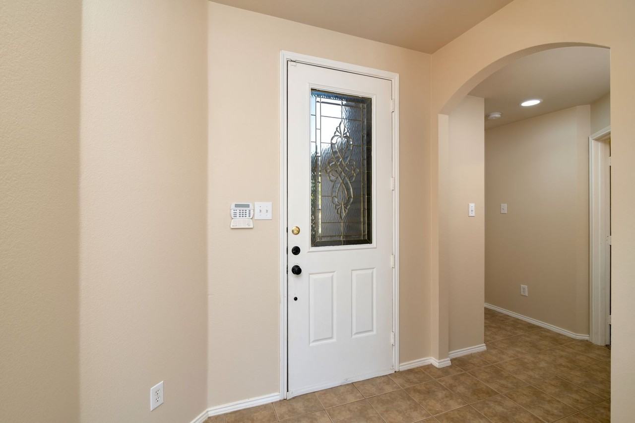 14617 Eaglemont Dr - Photo 6 of 29